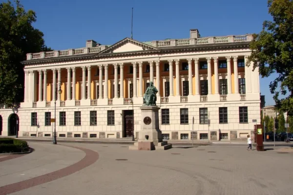 Biblioteka raczynskich w poznaniu